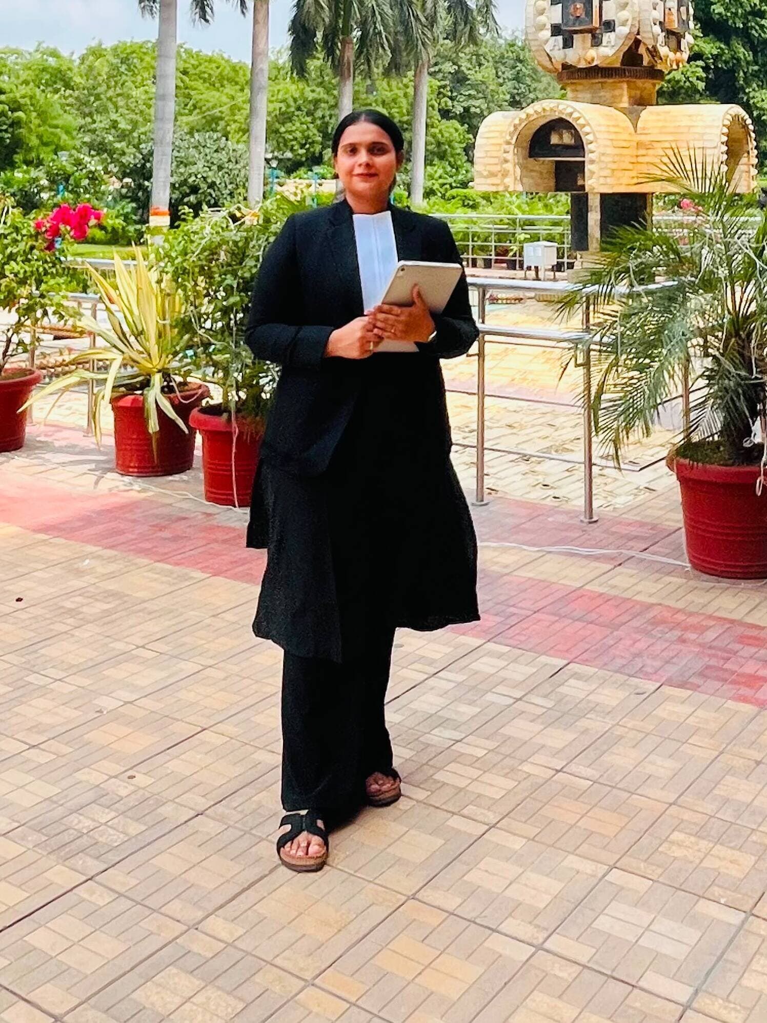 Kritika Virwal, Advocate